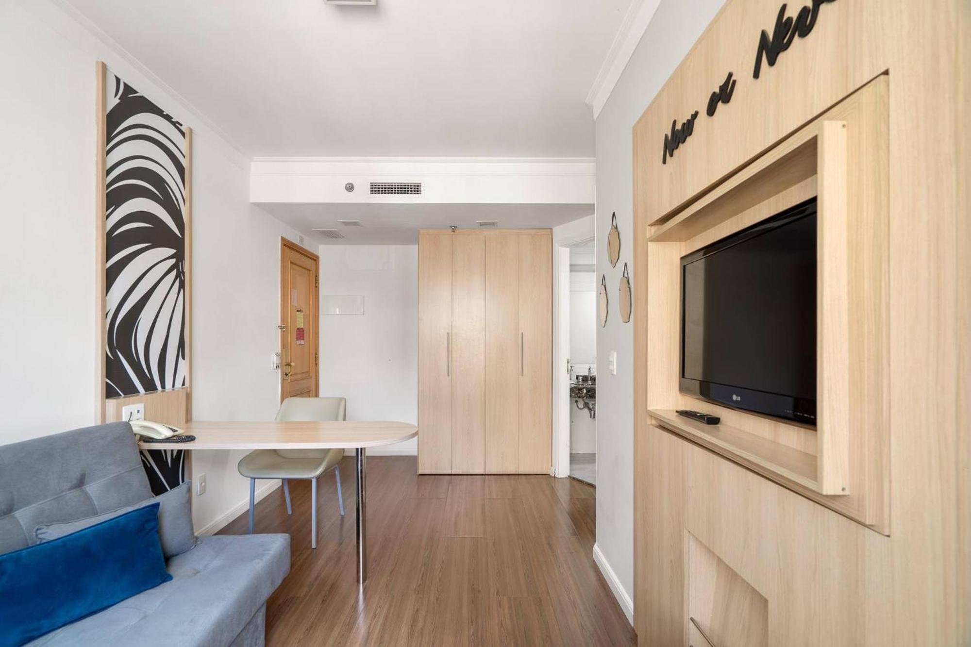 Suites Inside Hotel Pinheiros サンパウロ エクステリア 写真